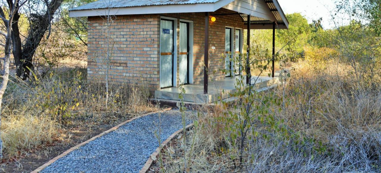 Muchenje Self-Catering Tents Exterior photo